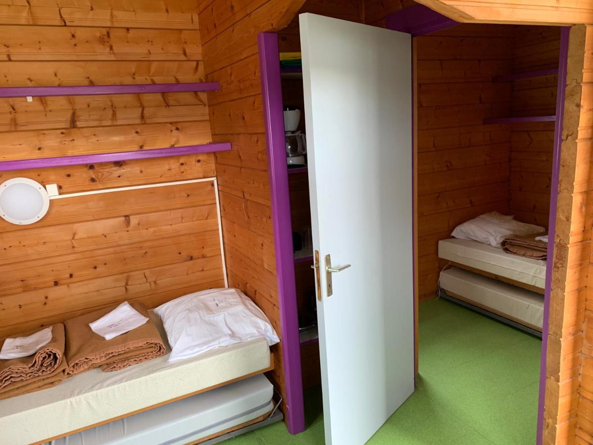 Camping Municipal De La Lande Nexon ภายนอก รูปภาพ